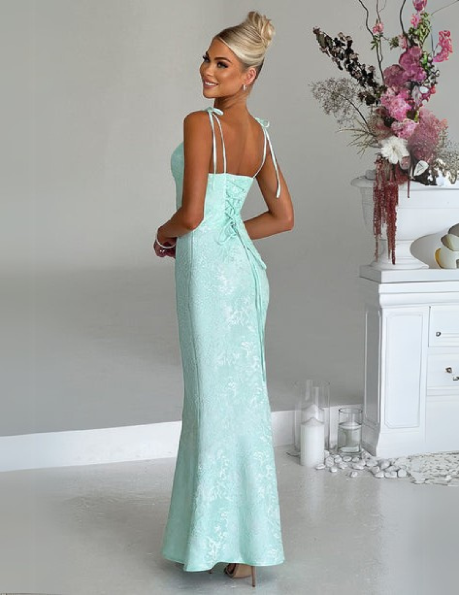 ARIA MAXI DRESS