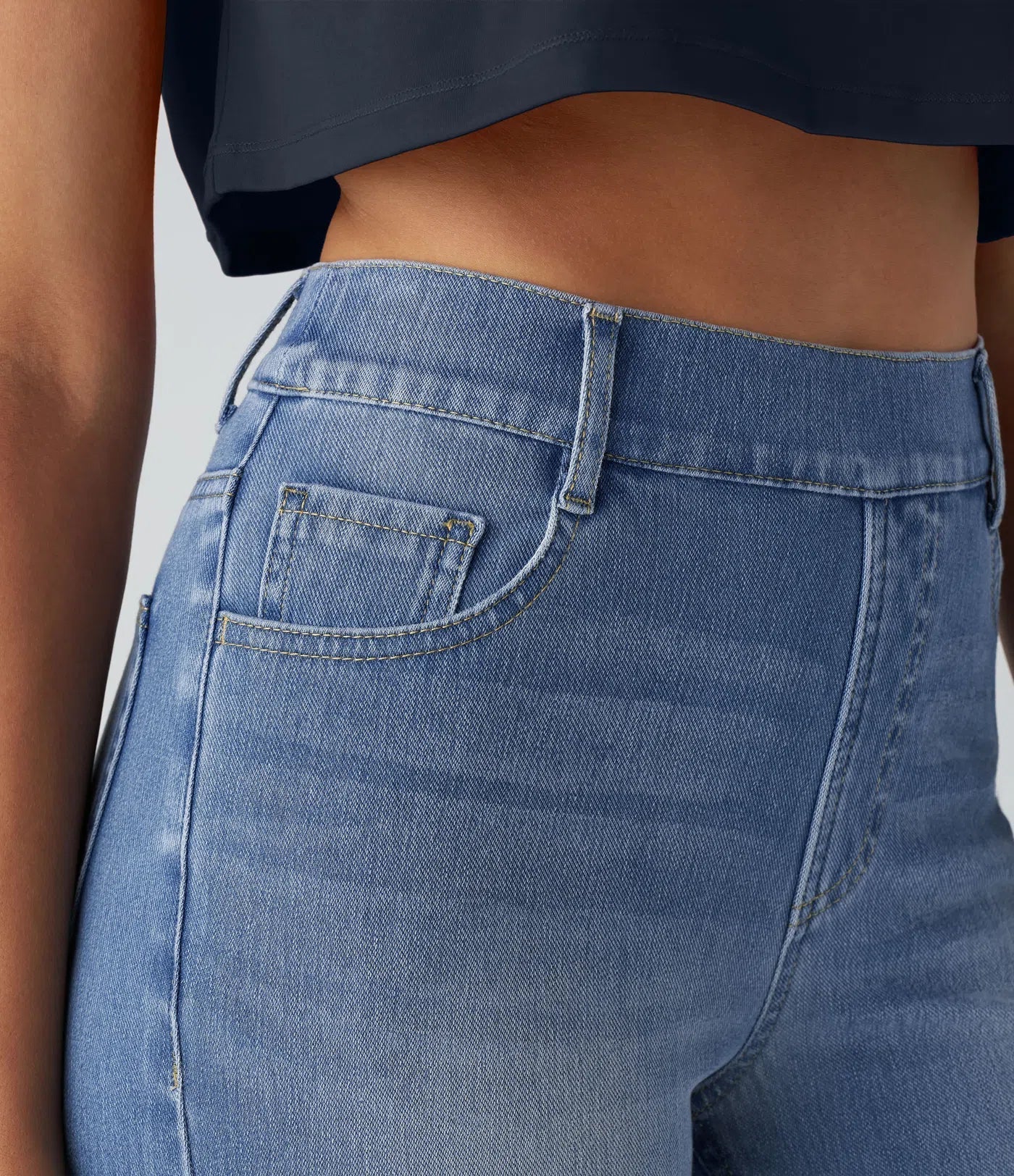 Ava Monroe™ High-Rise Pants
