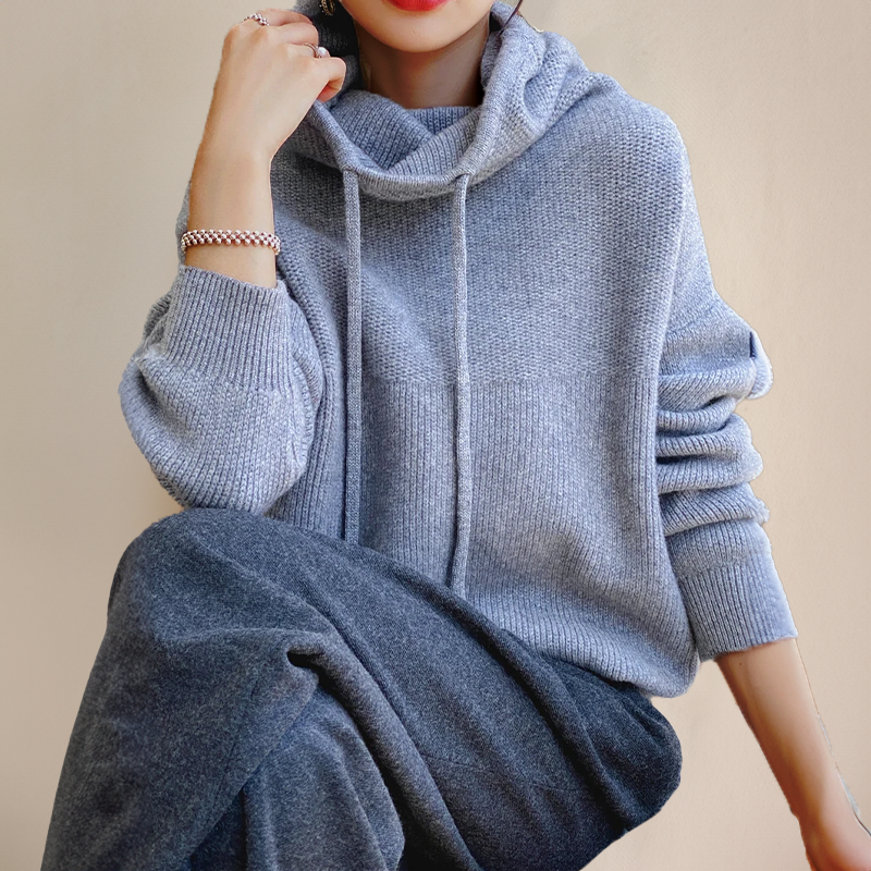 Lynn | Cozy Hooded Sweater