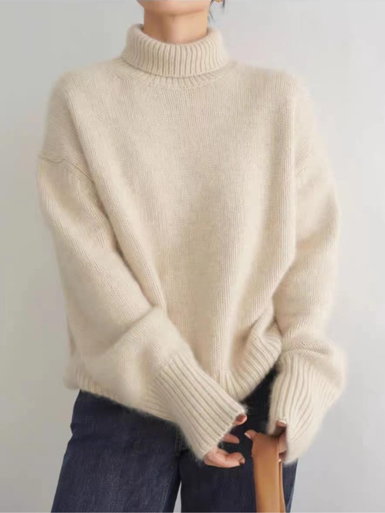 Nele | Turtleneck Sweater
