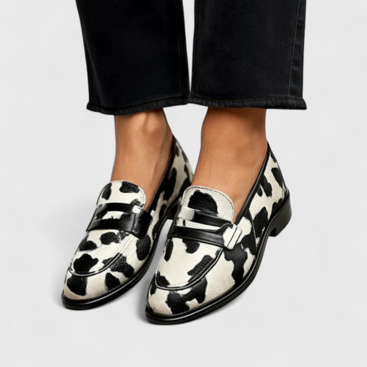 Zhaylin | Artistic Loafers