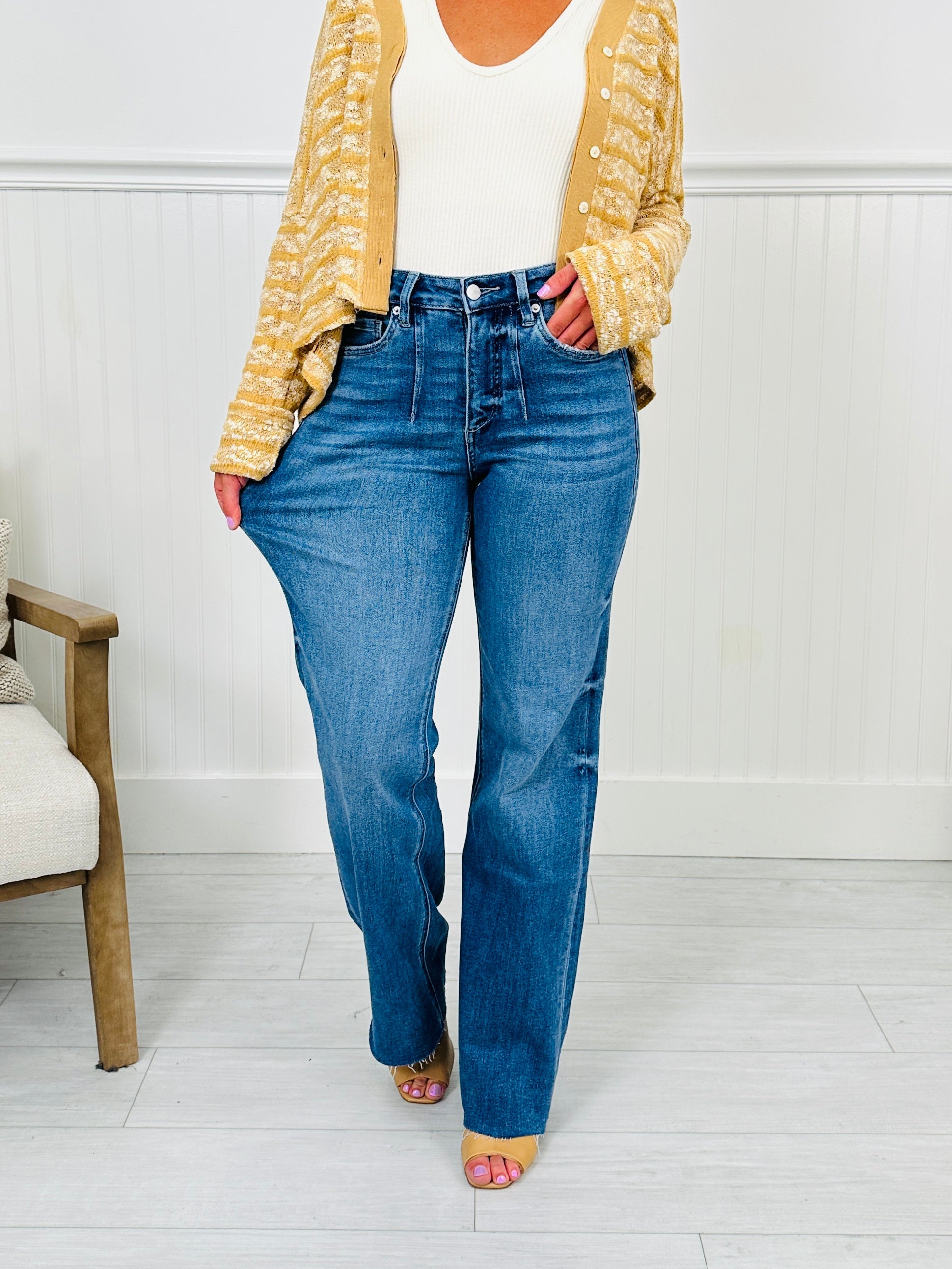 Chloe | Slimming wide leg jeans